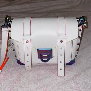 Michael Kors Manhattan Medium Contrast-Trim Leather Satchel